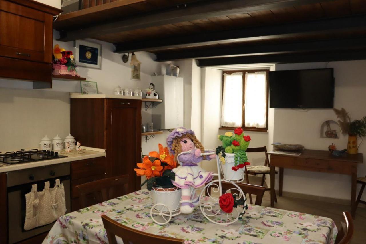 Twins' Historical Apartment Треві Екстер'єр фото